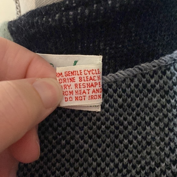 RosaLee Open Front Cardigan - Picture 6 of 7